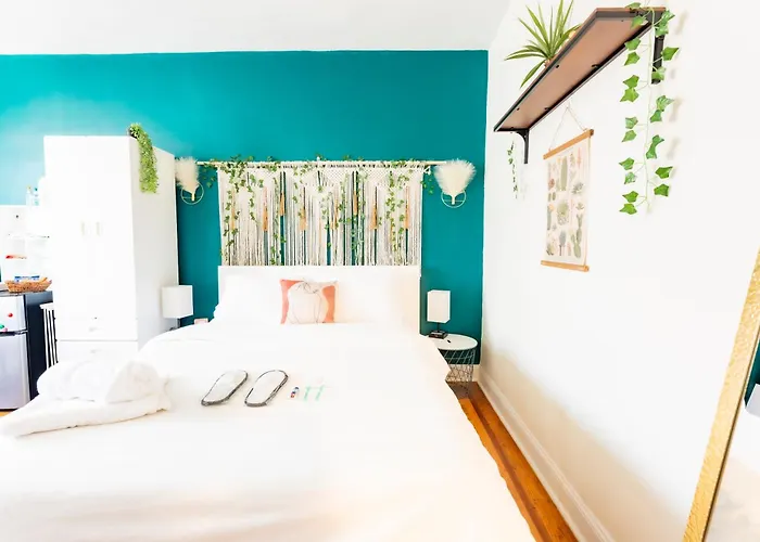 Boho Suite By Delicate Stays Room Only 25 Min To Times Square Near Citi Field, Us Open Shared Bathroom Cat Friendly Only